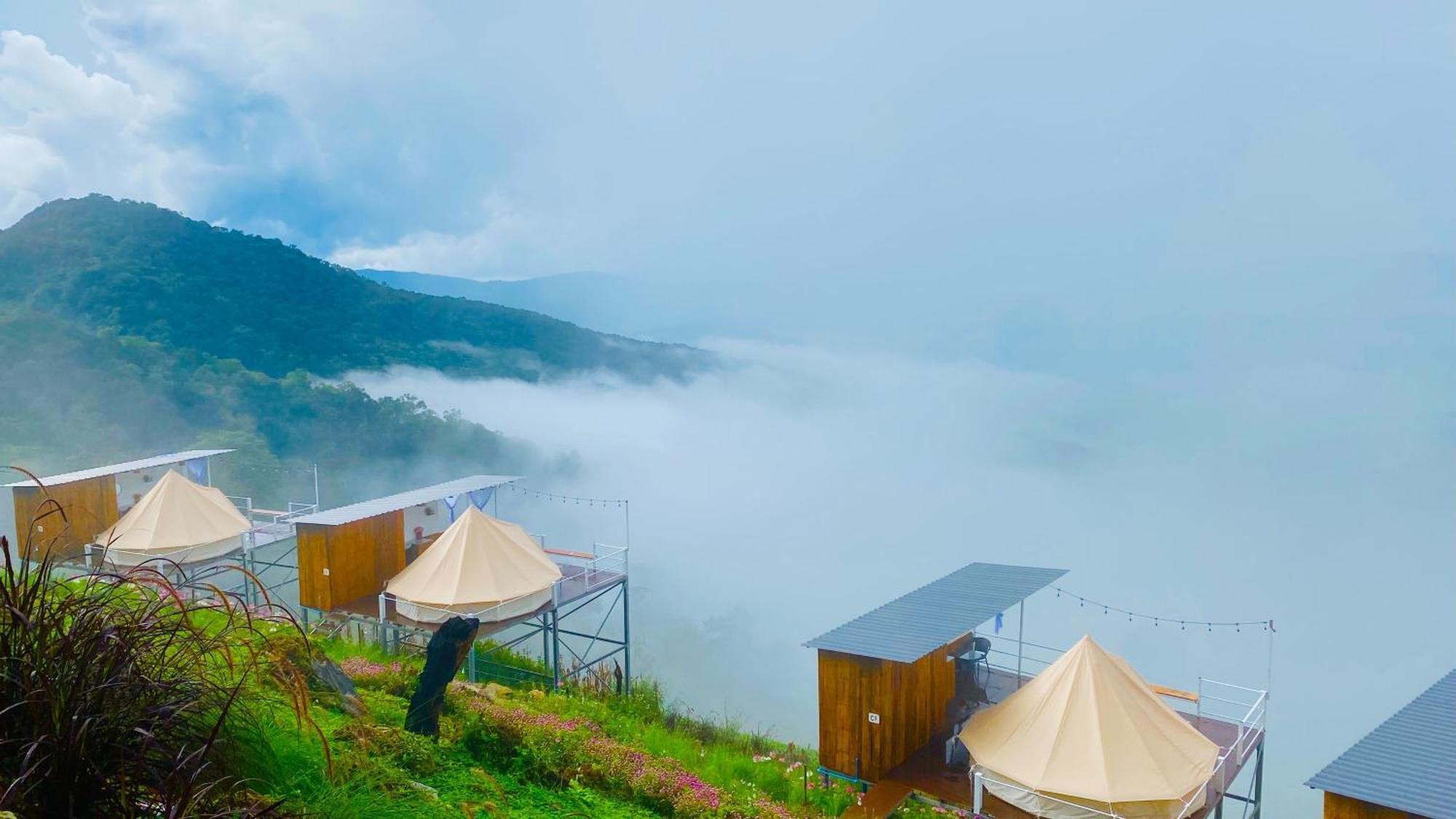 Отель ชิวชิวแคมป์ ภูชี้ฟ้า Ban Huai Han Экстерьер фото